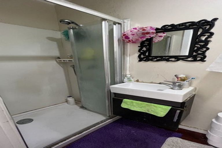 Photo of property in 43 Halver Road, Hillpark, Auckland, 2102