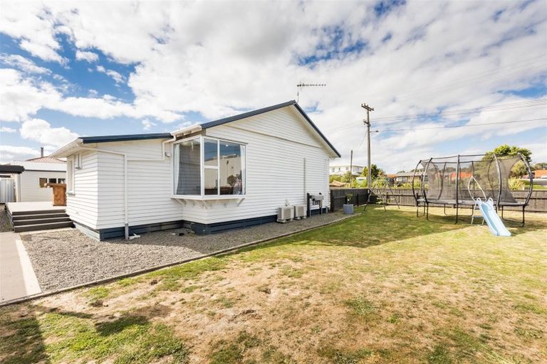 Photo of property in 42 King Street, Marton, 4710