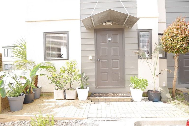 Photo of property in 42 Park Avenue, Papatoetoe, Auckland, 2025