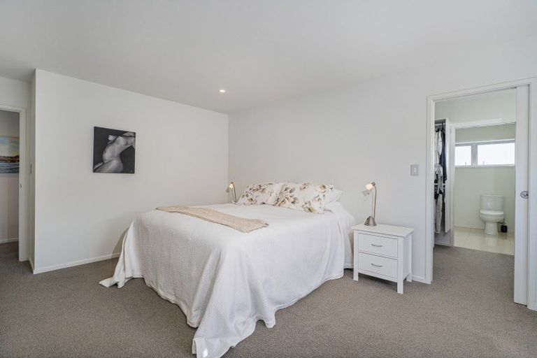 Photo of property in 11 Puriri Place, Whitianga, 3510