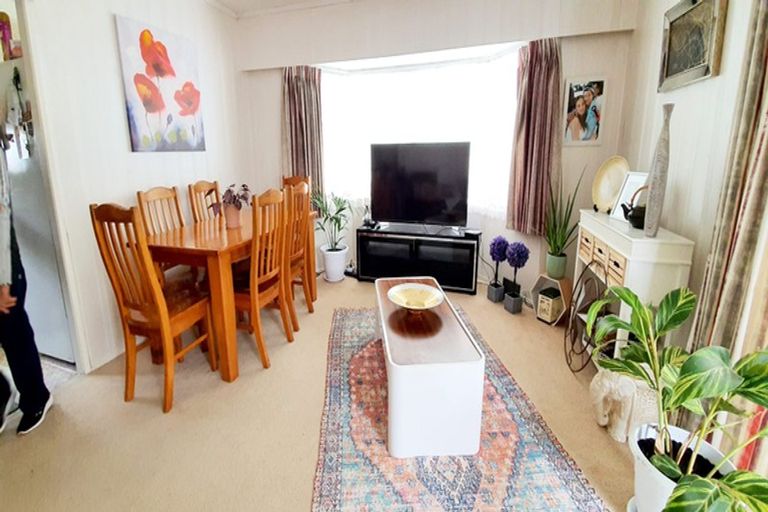 Photo of property in 1/113 Wallace Road, Papatoetoe, Auckland, 2025