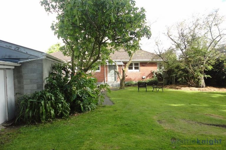 Photo of property in 24 Otara Street, Ilam, Christchurch, 8053
