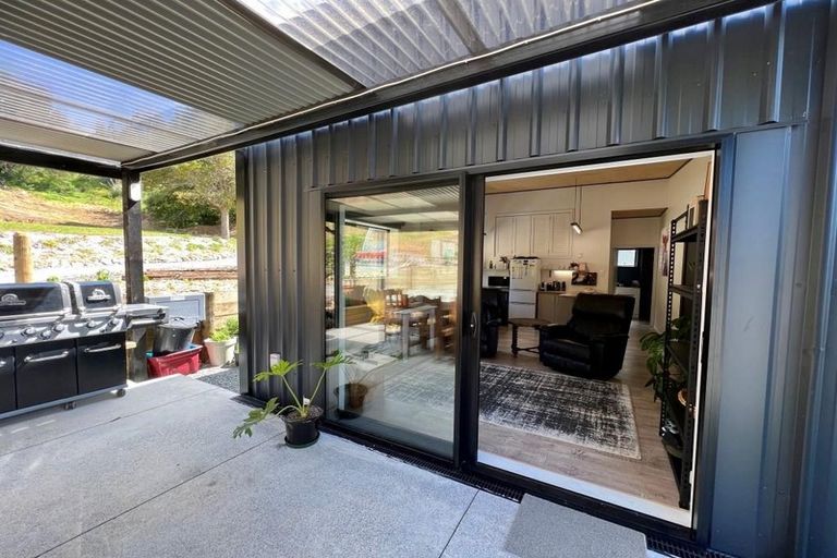 Photo of property in 33 Grahamtown Road, Onerahi, Whangarei, 0174