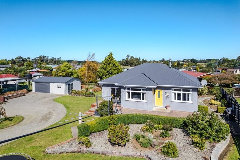 Photo of property in 38 Charles Street, Weston, Oamaru, 9401