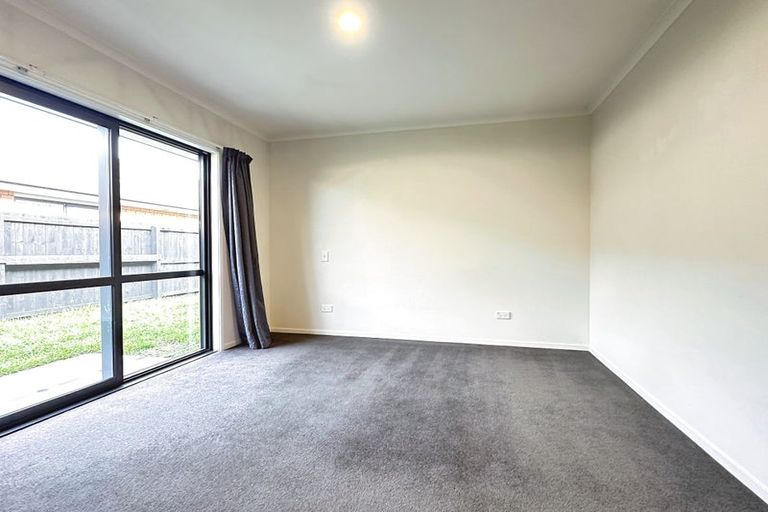 Photo of property in 11 Lightbody Lane, Wigram, Christchurch, 8042