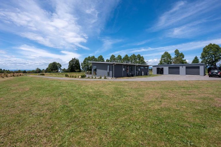 Photo of property in 62 Parerohi Grove, Kuratau, Turangi, 3381