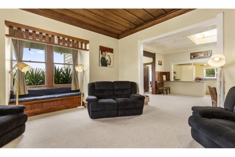 Photo of property in 8 Longfellow Street, Te Aroha, 3320