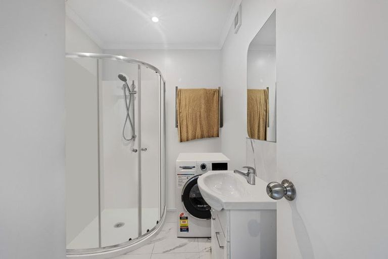 Photo of property in 41a Maygrove Drive, Orewa, 0931