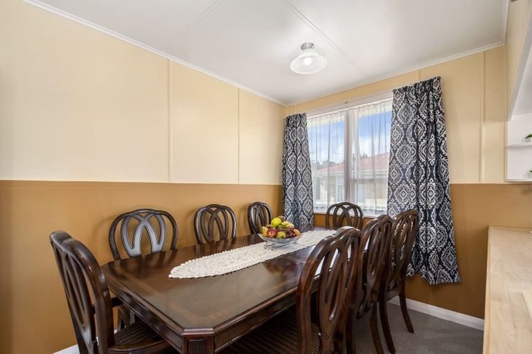 Photo of property in 42 Roslyn Street, Taumarunui, 3920