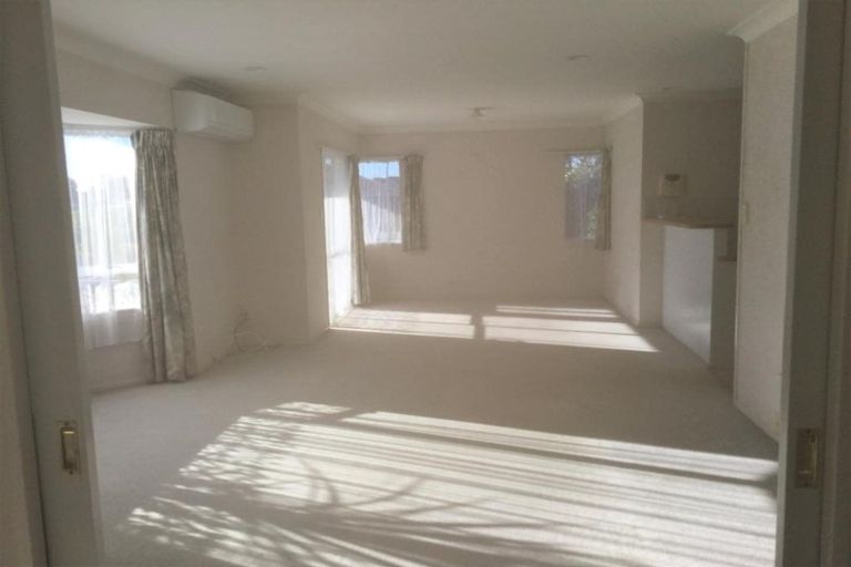Photo of property in 182 Grenada Street, Mount Maunganui, 3116