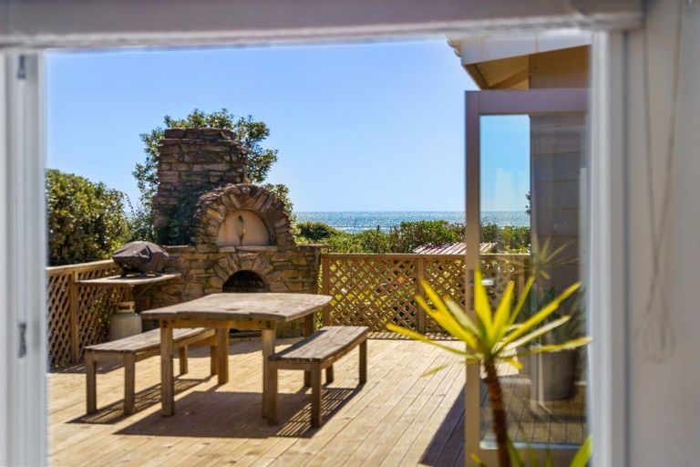 Photo of property in 57 Rodney Avenue, Te Horo Beach, Otaki, 5581