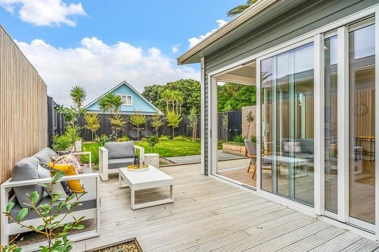 Photo of property in 18 Bolton Street, Petone, Lower Hutt, 5012