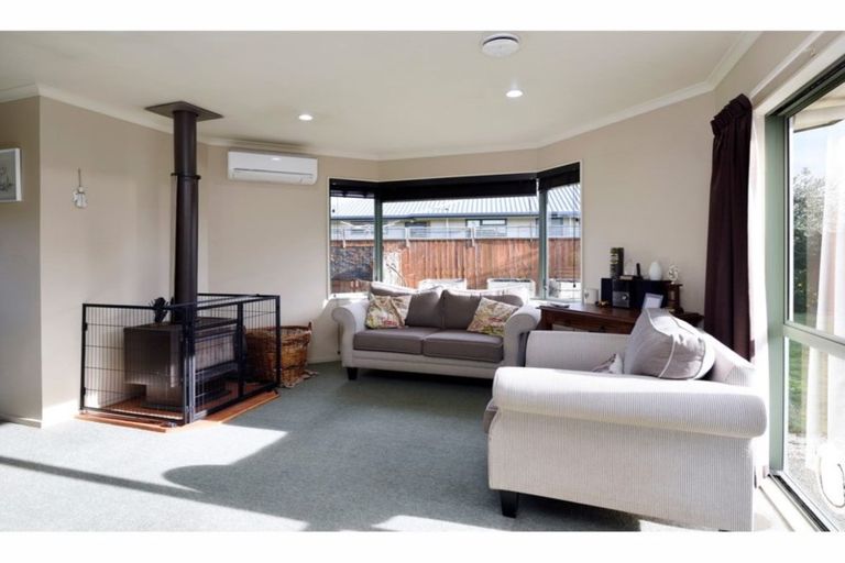 Photo of property in 8 Longfields Road, Brightwater, 7022