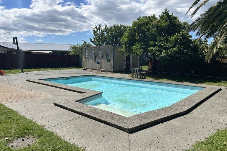 Photo of property in 222a Grove Road, Mayfair, Hastings, 4122