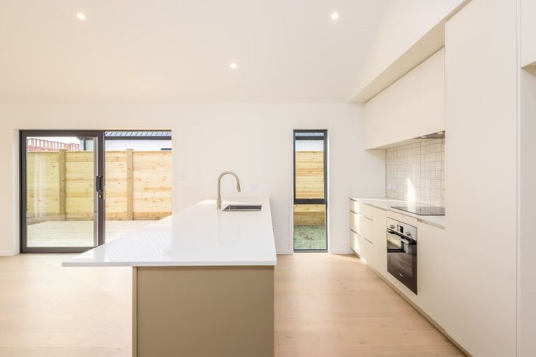 Photo of property in 27 Ruia Crescent, Cambridge, 3434