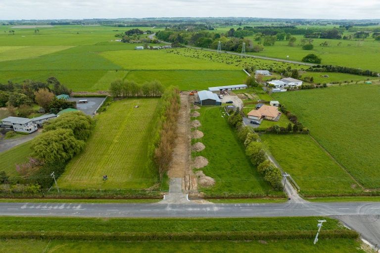 Photo of property in 32a Aranui Road, Kairanga, 4475