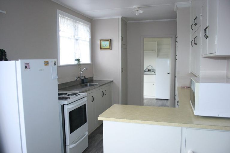 Photo of property in 17 Domett Street, Kawerau, 3127