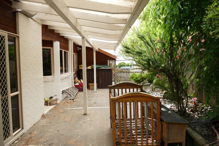 Photo of property in 52 Meadowland Drive, Somerville, Auckland, 2014