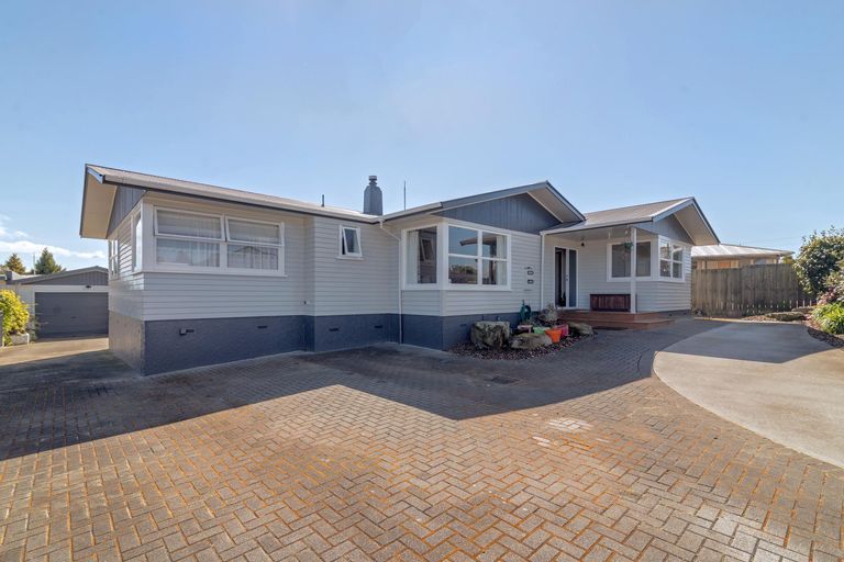 Photo of property in 3 Browning Crescent, Owhata, Rotorua, 3010