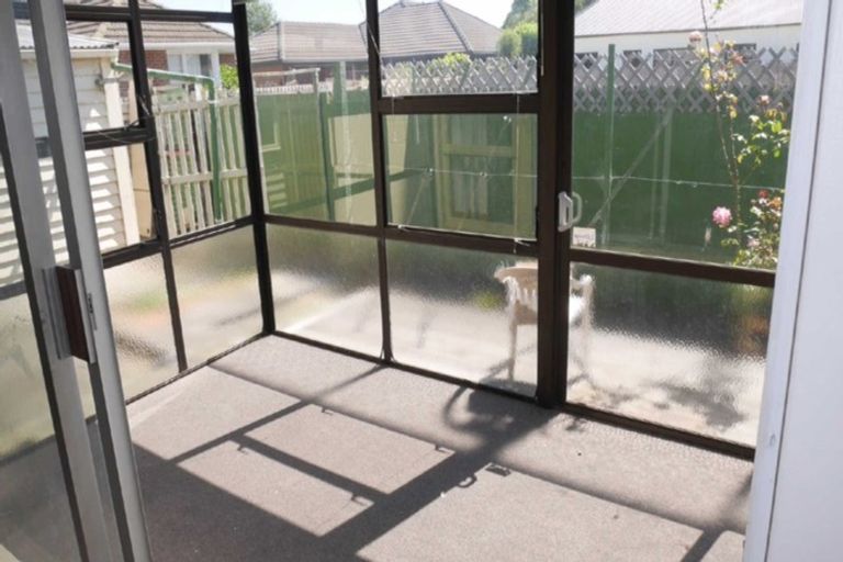 Photo of property in 1 Westmont Street, Ilam, Christchurch, 8041