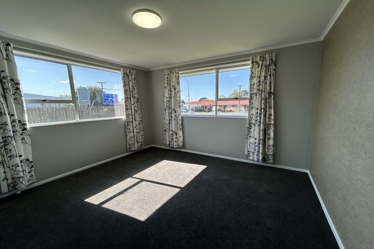 Photo of property in 40 Tuhikaramea Road, Dinsdale, Hamilton, 3204