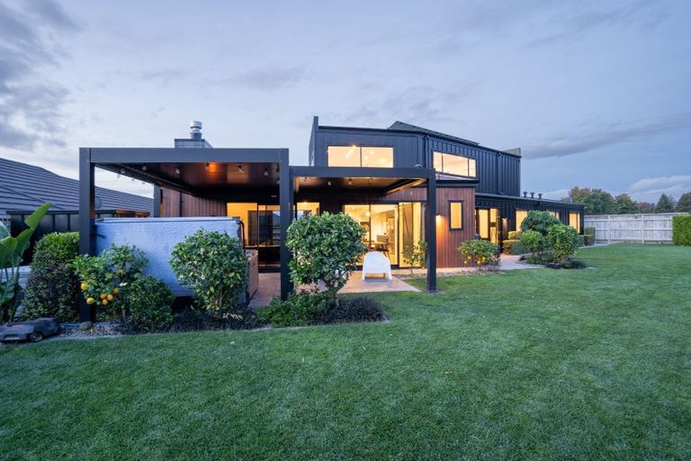 Photo of property in 20 Clifford Close, Leamington, Cambridge, 3432