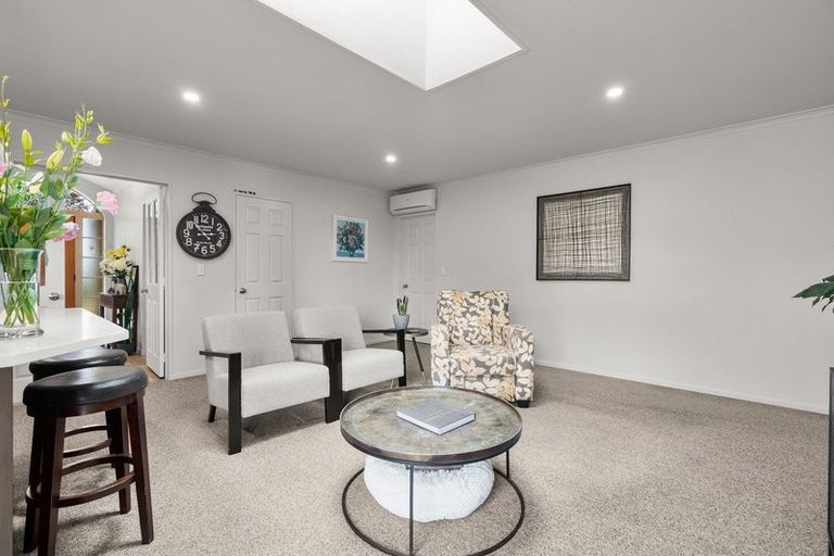 Photo of property in 14 Alba Place, Cambridge, 3434