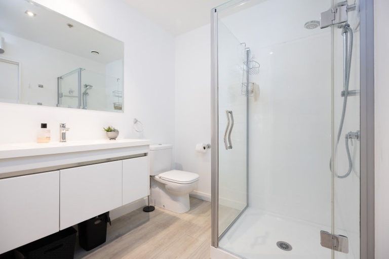 Photo of property in Latitude 41, 13/269 Wakefield Quay, Stepneyville, Nelson, 7010