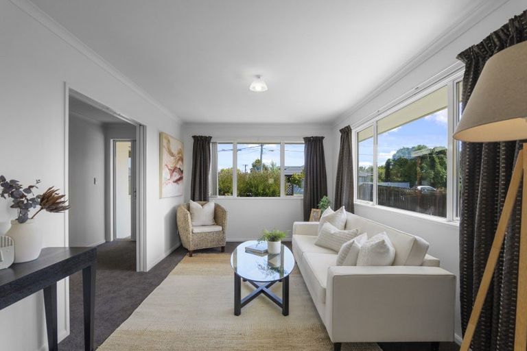 Photo of property in 74 Wilsons Road, Saint Martins, Christchurch, 8022