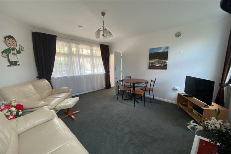 Photo of property in 1/49 East Street, Papakura, 2110
