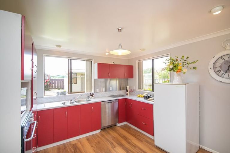 Photo of property in 16 Armagh Terrace, Marton, 4710