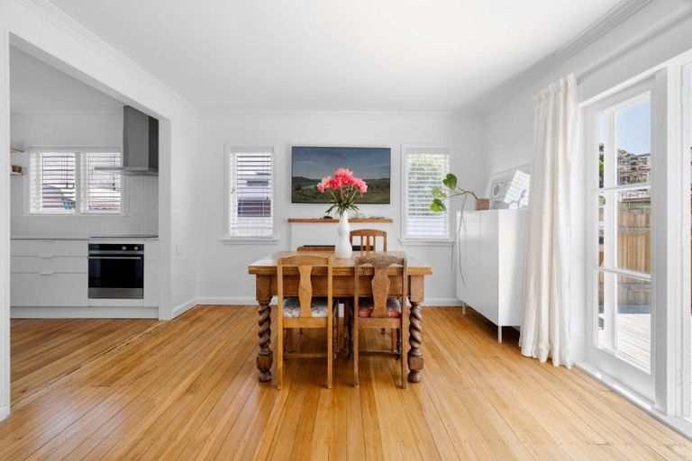 Photo of property in 4a Valley Road, Mount Maunganui, 3116