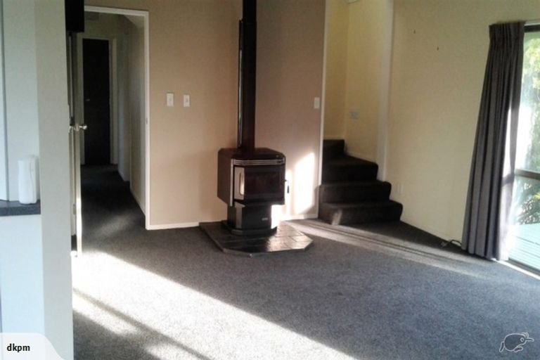 Photo of property in 38 Makora Road, Otaihanga, Paraparaumu, 5036