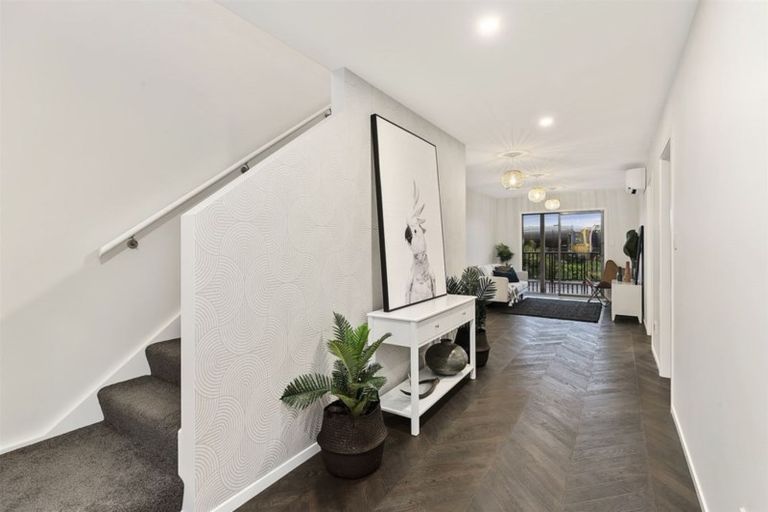 Photo of property in 87 Saint Andrews Road, Plimmerton, Porirua, 5026