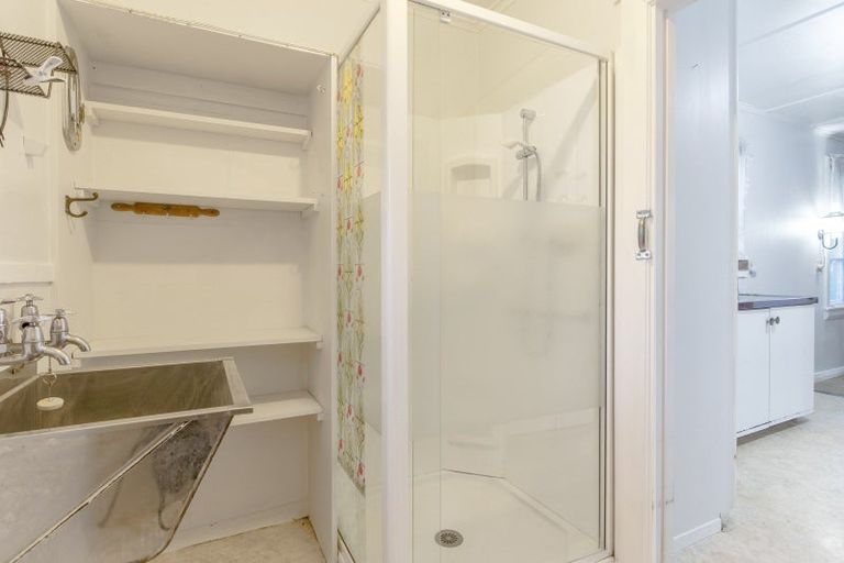 Photo of property in 36 Great North Road, Waipawa, 4210