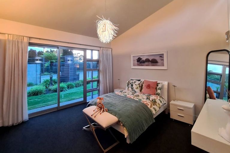 Photo of property in 3 Dalbeth Place, Matangi, Hamilton, 3284