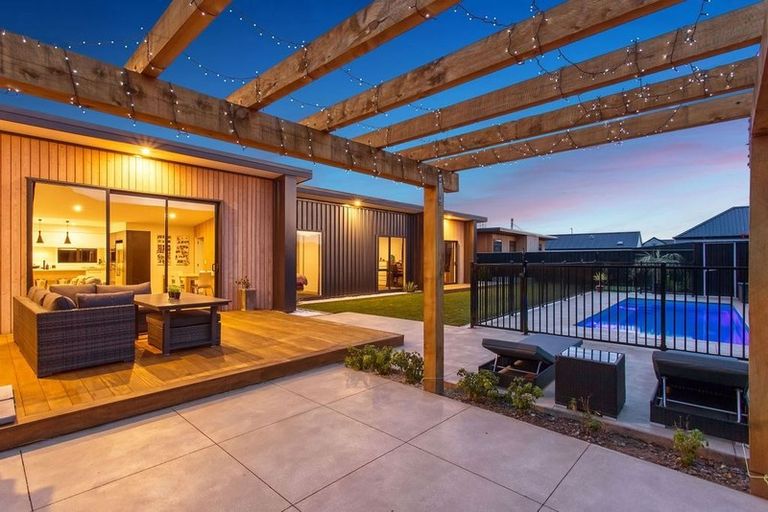 Photo of property in 12 Ardrossan Way, Tai Tapu, 7672