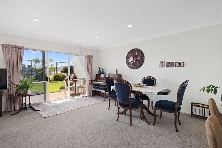 Photo of property in 3/111 Santa Monica Drive, Papamoa Beach, Papamoa, 3118