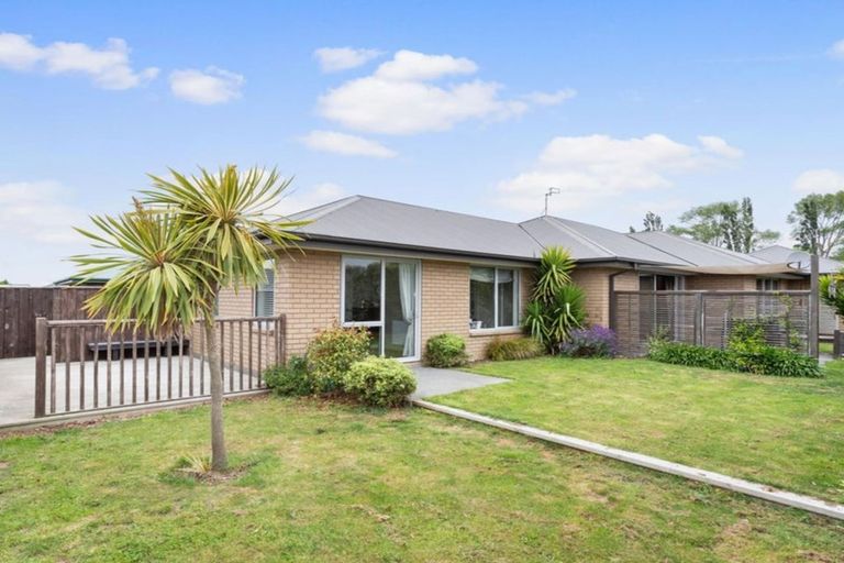 Photo of property in 12 Puaka Street, Pegasus, 7612