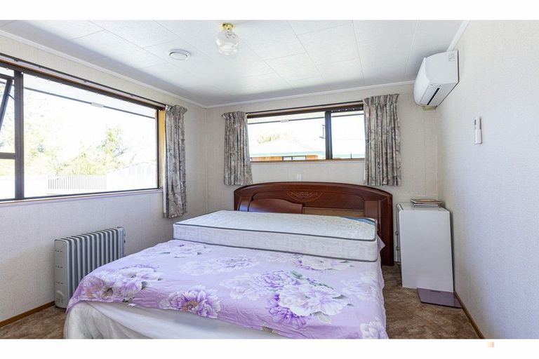 Photo of property in 71a Cox Street, Geraldine, 7930