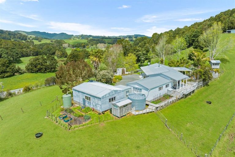 Photo of property in 269 Tomarata Valley Road, Wellsford, 0974