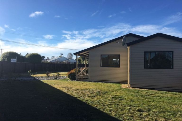Photo of property in 2 School Lane, Kirwee, Darfield, 7571