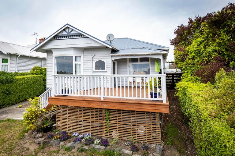 Photo of property in 10 Clifton Terrace, West End, Timaru, 7910