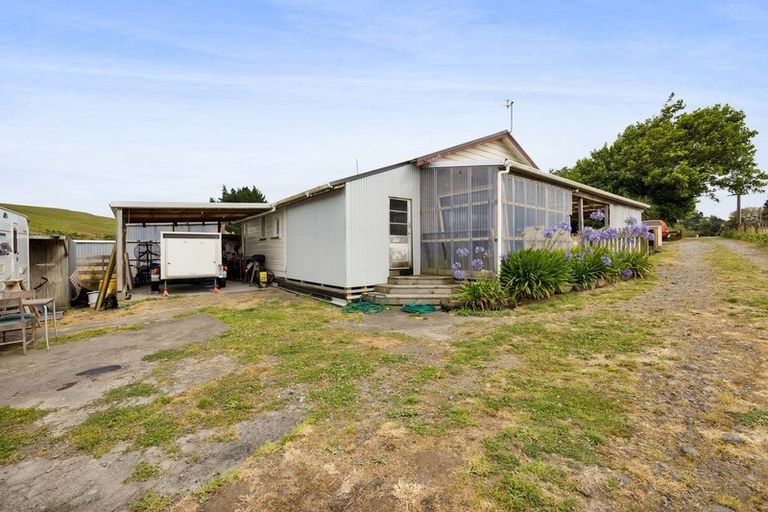 Photo of property in 221 Bridge Street, Eltham, 4322