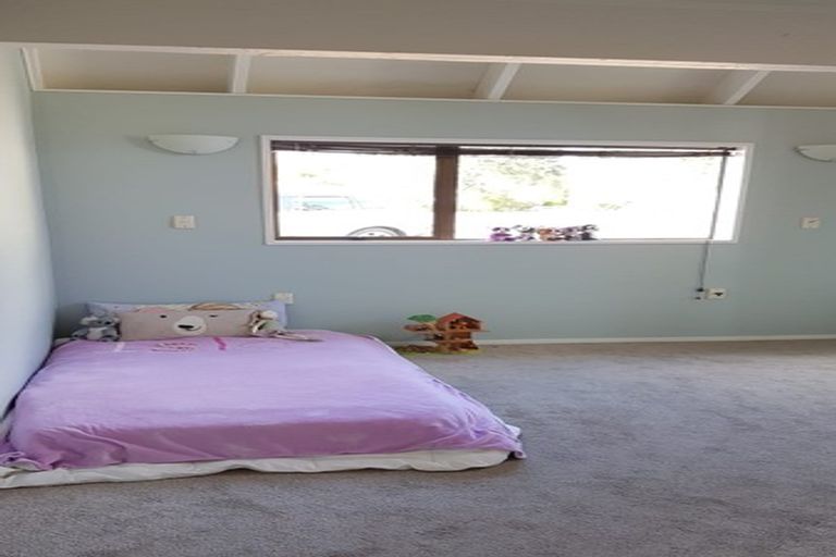 Photo of property in 21 Ferry Parade, Herald Island, Auckland, 0618