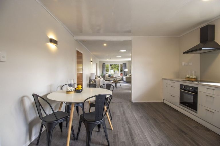 Photo of property in 25 Lees Grove, Wainuiomata, Lower Hutt, 5014