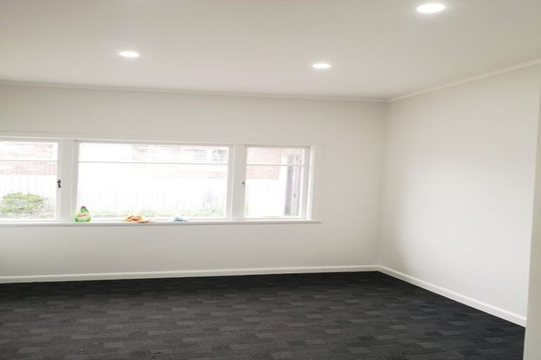 Photo of property in 125 East Tamaki Road, Papatoetoe, Auckland, 2025
