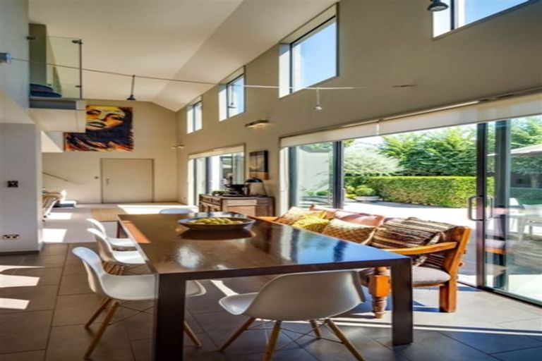 Photo of property in 40a Browns Road, St Albans, Christchurch, 8014