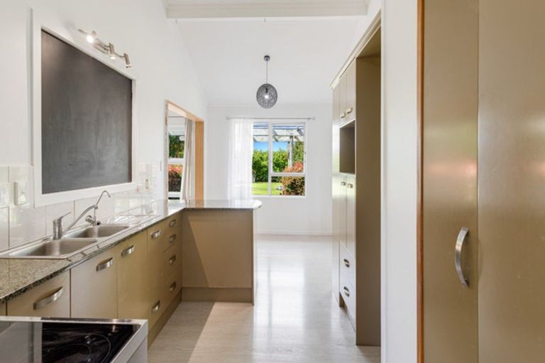 Photo of property in 18 Awhitu Road, Kerikeri, 0230