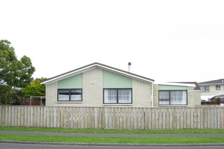 Photo of property in 1/7 Maralyn Place, Bell Block, New Plymouth, 4312